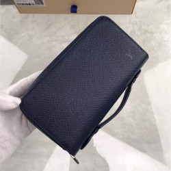 Zippy Wallet Monogram
