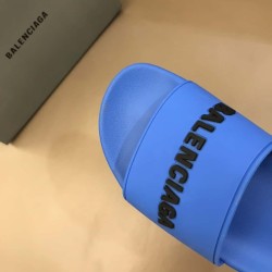 Rubber Logo Pool Slide