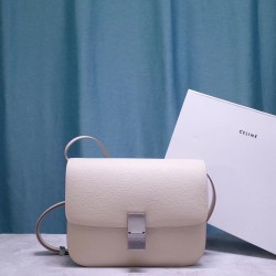 Classic Box Medium Bag