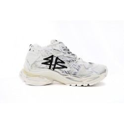 Runner Graffiti Trainer