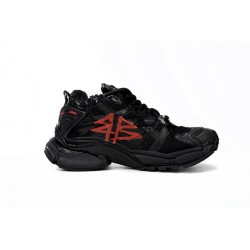 Runner Graffiti Trainer