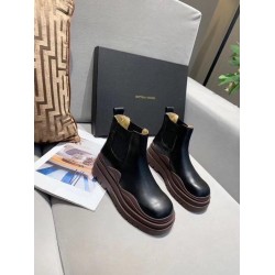 The Tire Low Boots (Women’s)