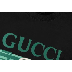 Interlocking G Lipstick Sweatshirt