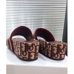 DWay Oblique Slide (Women’s)