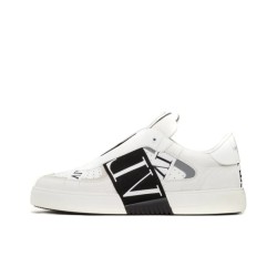 VL7N Low Top Lace Up Sneakers