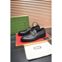 GV*C1 Plaque Logo Loafers (Men's)