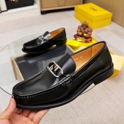 F*F Plaque Logo Loafer (Men's)