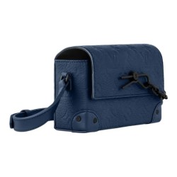 LIV Steamer Wearable Wallet