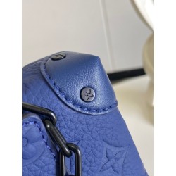 LIV Steamer Wearable Wallet