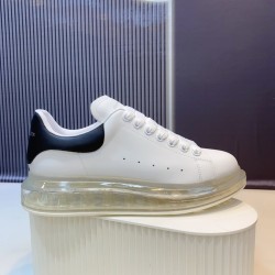 Oversized Sneaker