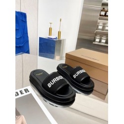 B*RBRY Logo Slippers
