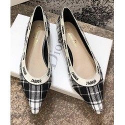 J’Adior Ballet Flat (Women’s)