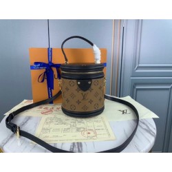 Cannes Monogram Reverse Beauty Case