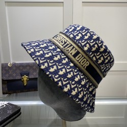 Teddy-D Small Oblique Logo Bucket Hat