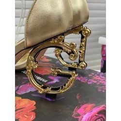Keira Sandals (Women’s)