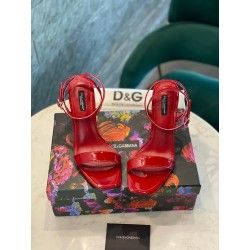 Keira Sandals (Women’s)