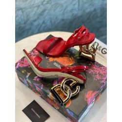 Keira Sandals (Women’s)
