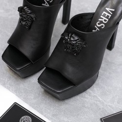 La Medusa Platform Sabot (Women’s)