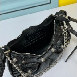 Le Cagole Mini Shoulder Bag