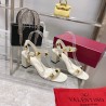 Roman Stud Pump (Women’s)