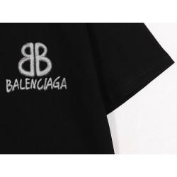 Spray Print Logo T-shirt