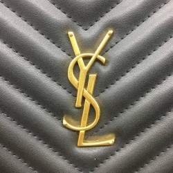 Cassandre Leather Pouch