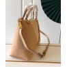 V Tote MM Monogram Empreinte