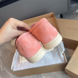 Summer Charms Walk Loafer (Men’s)