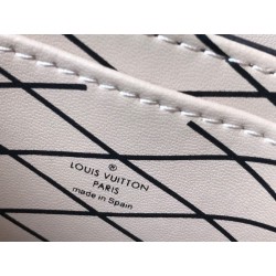 Vertical Trunk Pochette