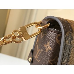 Vertical Trunk Pochette