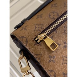 Metis Pochette Monogram Reverse