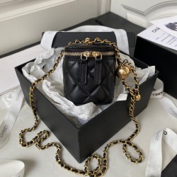 Quilted Camelia Mini Vanity Case