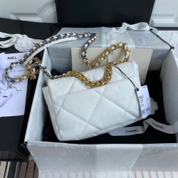 19 Flap Bag Medium In Leather