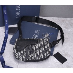 Saddle Messenger Pouch Oblique Jacquard