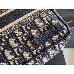 D-camp Small Messenger Bag