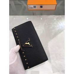 Capucines Taurillon Chain Wallet