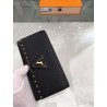 Capucines Taurillon Chain Wallet